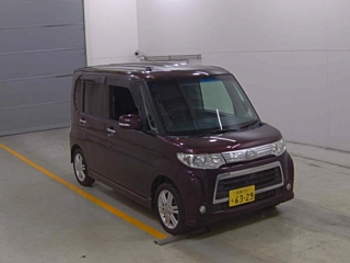 DAIHATSU TANTO 2012