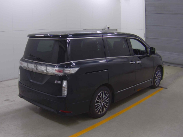 NISSAN ELGRAND 2023