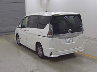 NISSAN SERENA 2019