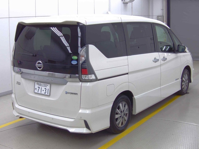 NISSAN SERENA 2018