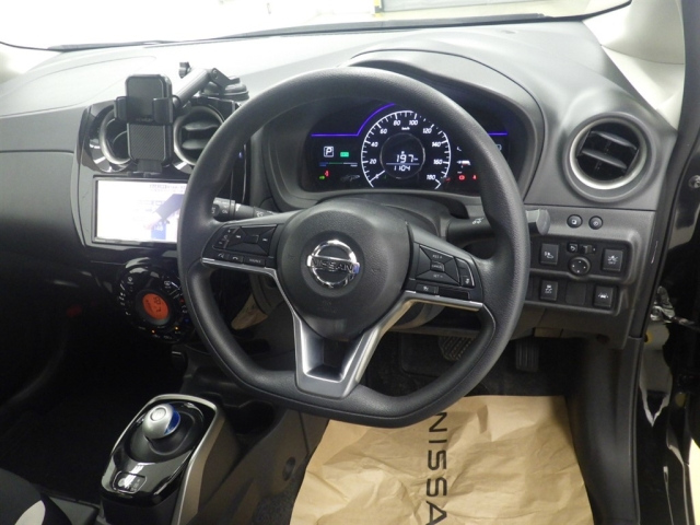 NISSAN NOTE 2019