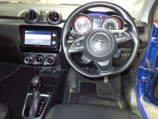 SUZUKI SWIFT 2021