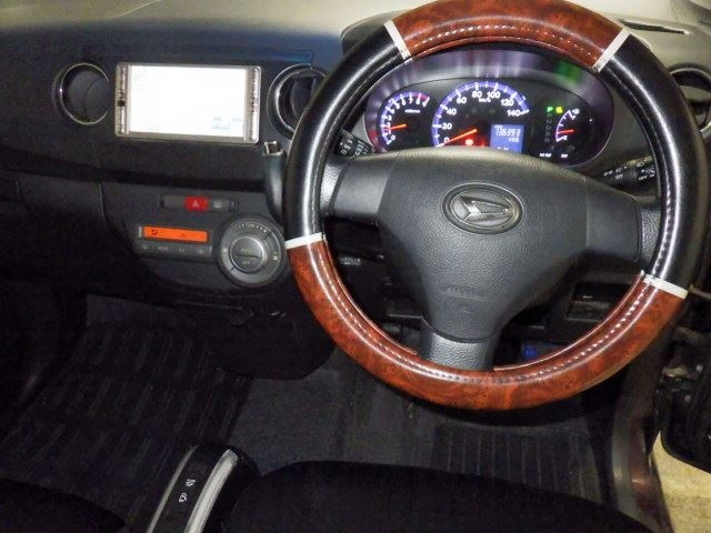 DAIHATSU TANTO EXE 2010