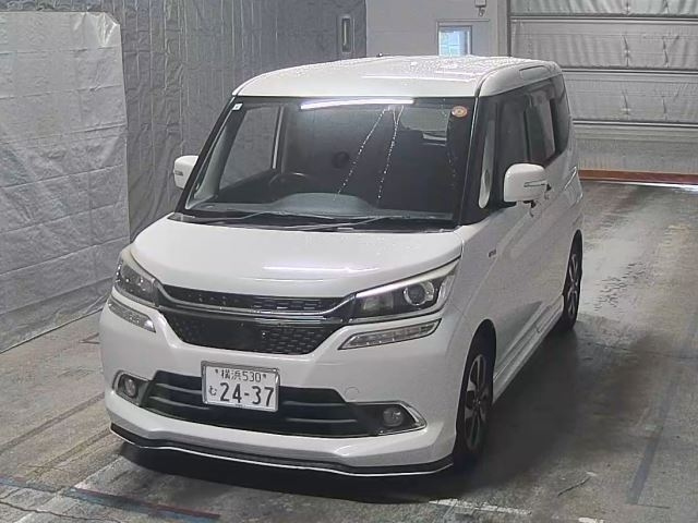 SUZUKI SOLIO 2015