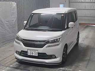 SUZUKI SOLIO 2015