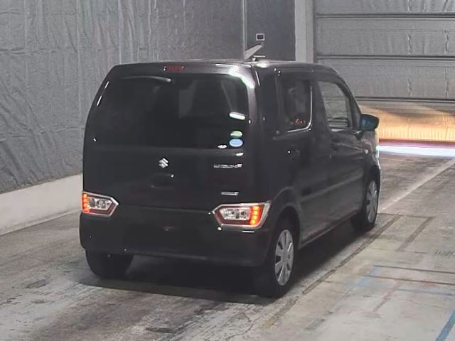 SUZUKI WAGON R 2020