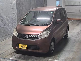 NISSAN DAYZ 2013