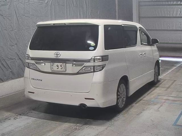 TOYOTA VELLFIRE 2012