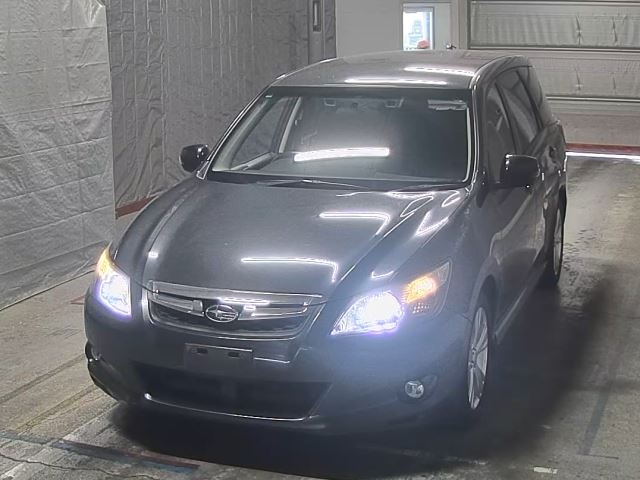 SUBARU EXIGA 2012