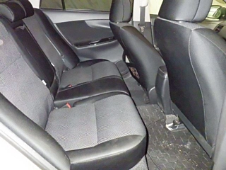 TOYOTA COROLLA FIELDER 2010