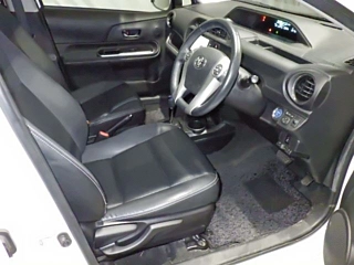 TOYOTA AQUA 2014