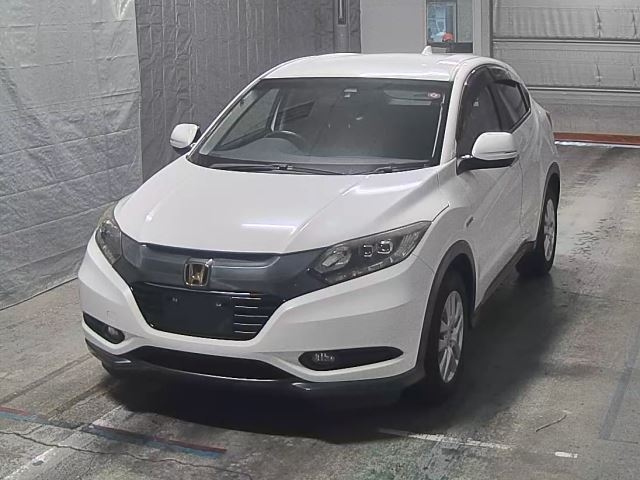 HONDA VEZEL 2015