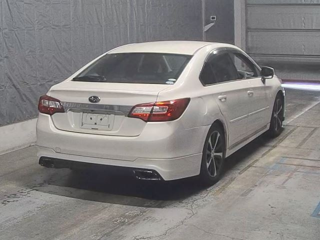 SUBARU LEGACY B4 2016
