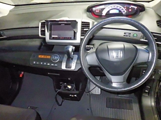 HONDA FREED 2012