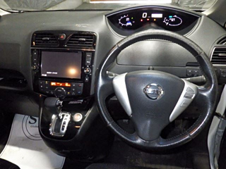 NISSAN SERENA 2014