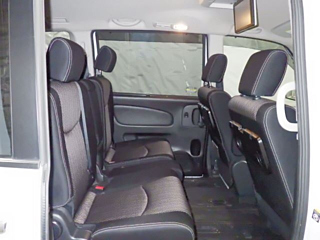 NISSAN SERENA 2014