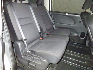 NISSAN SERENA 2016