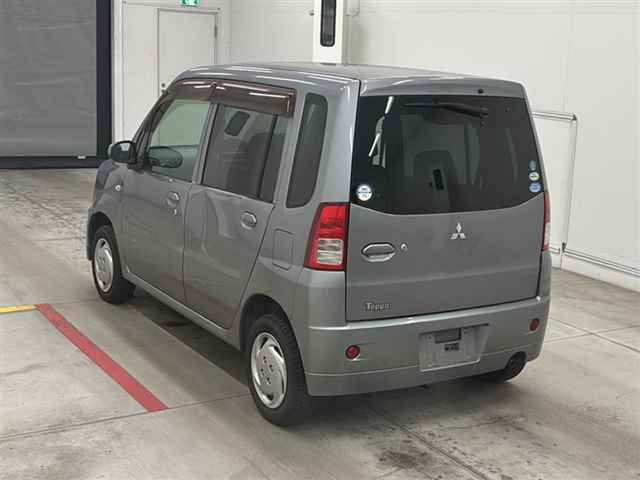 MITSUBISHI TOPPO 2010