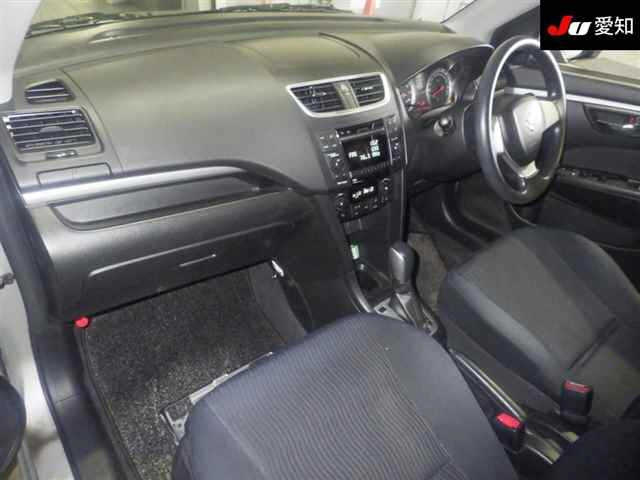 SUZUKI SWIFT 2010