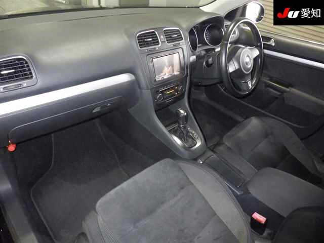 VOLKSWAGEN GOLF VARIANT 2012