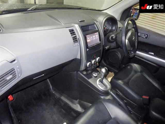 NISSAN X-TRAIL 2009