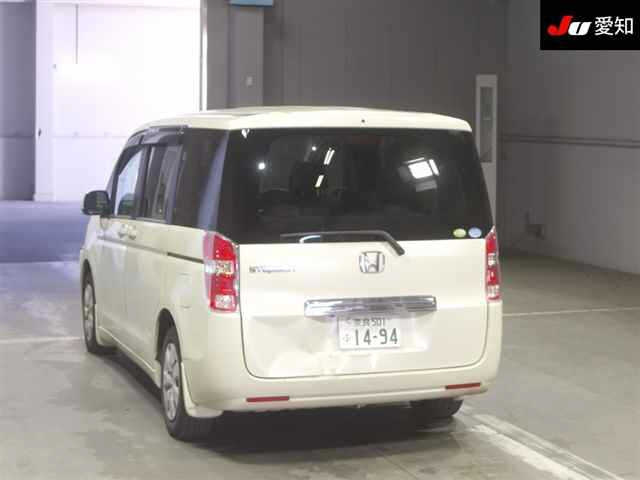 HONDA STEP WAGON 2011