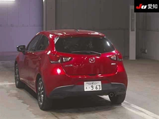 MAZDA DEMIO 2015