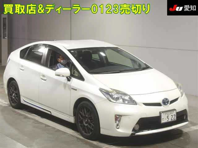 TOYOTA PRIUS 2012