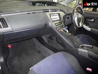TOYOTA PRIUS 2012