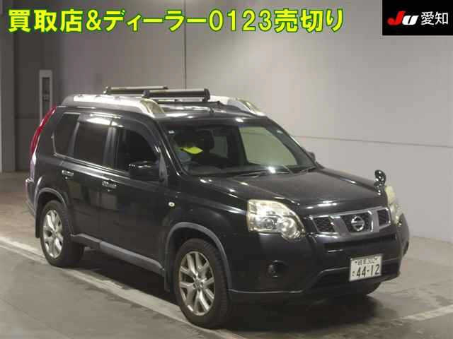 NISSAN X-TRAIL 2013