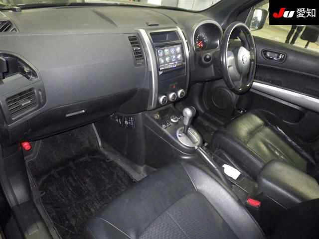 NISSAN X-TRAIL 2013