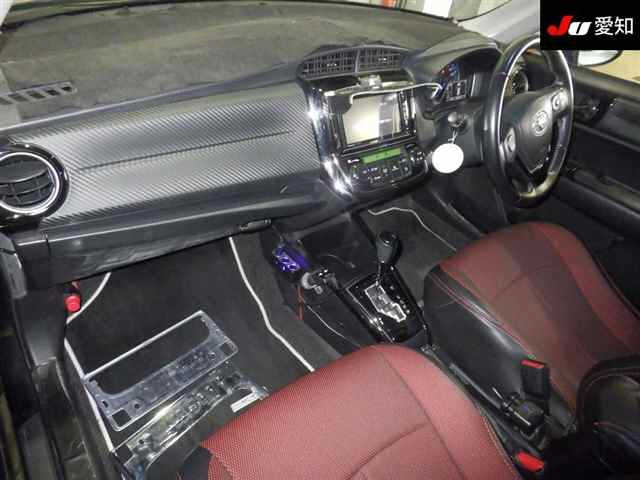TOYOTA COROLLA FIELDER 2013