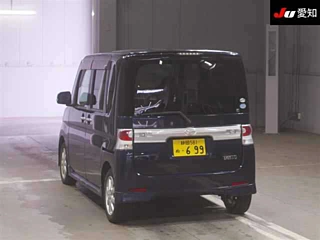 DAIHATSU TANTO 2008