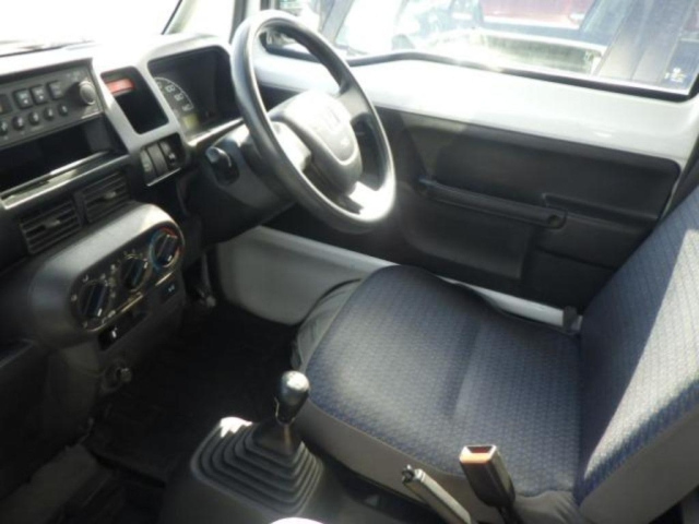 HONDA ACTY TRUCK 2011