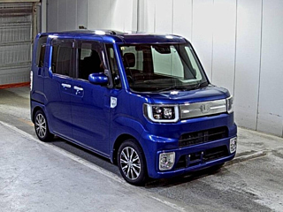 DAIHATSU WAKE 2018