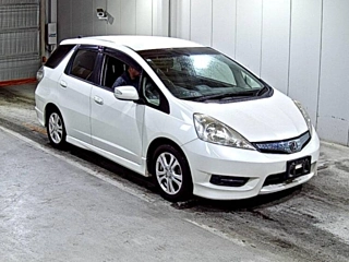 HONDA FIT SHUTTLE 2011