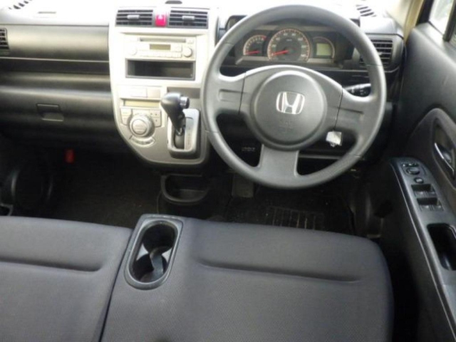 HONDA ZEST 2008