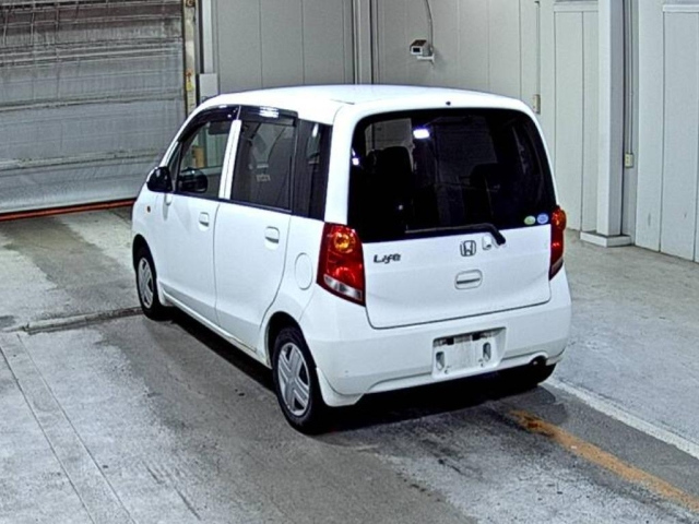 HONDA LIFE 2010