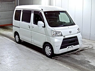 TOYOTA PIXIS VAN 2019