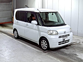 DAIHATSU TANTO 2008
