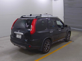 NISSAN X-TRAIL 2013