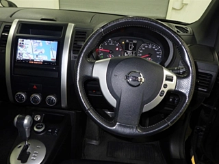 NISSAN X-TRAIL 2013