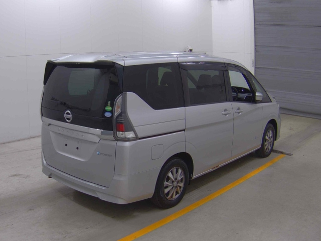 NISSAN SERENA 2018