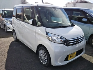 NISSAN DAYZ ROOX 2015