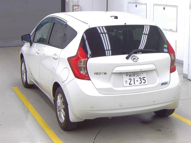 NISSAN NOTE 2015