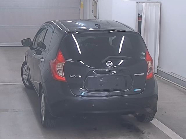 NISSAN NOTE 2015