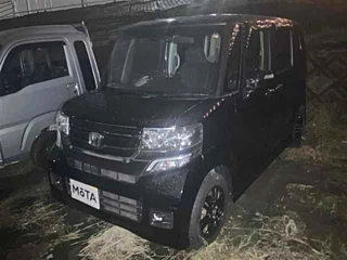 HONDA N BOX 2017