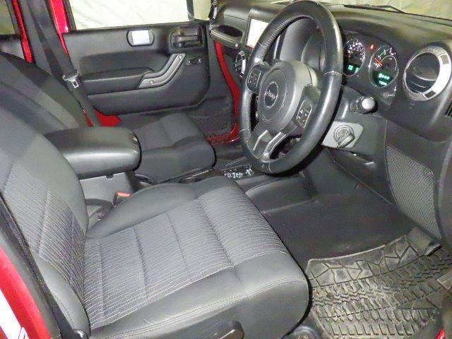 CHRYSLER JEEP WRANGLER 2012