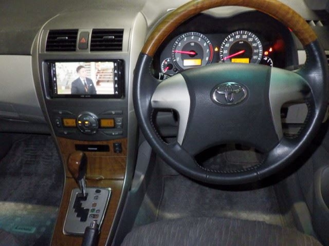 TOYOTA COROLLA AXIO 2009