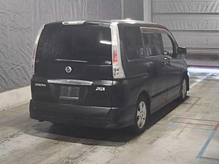 NISSAN SERENA 2010